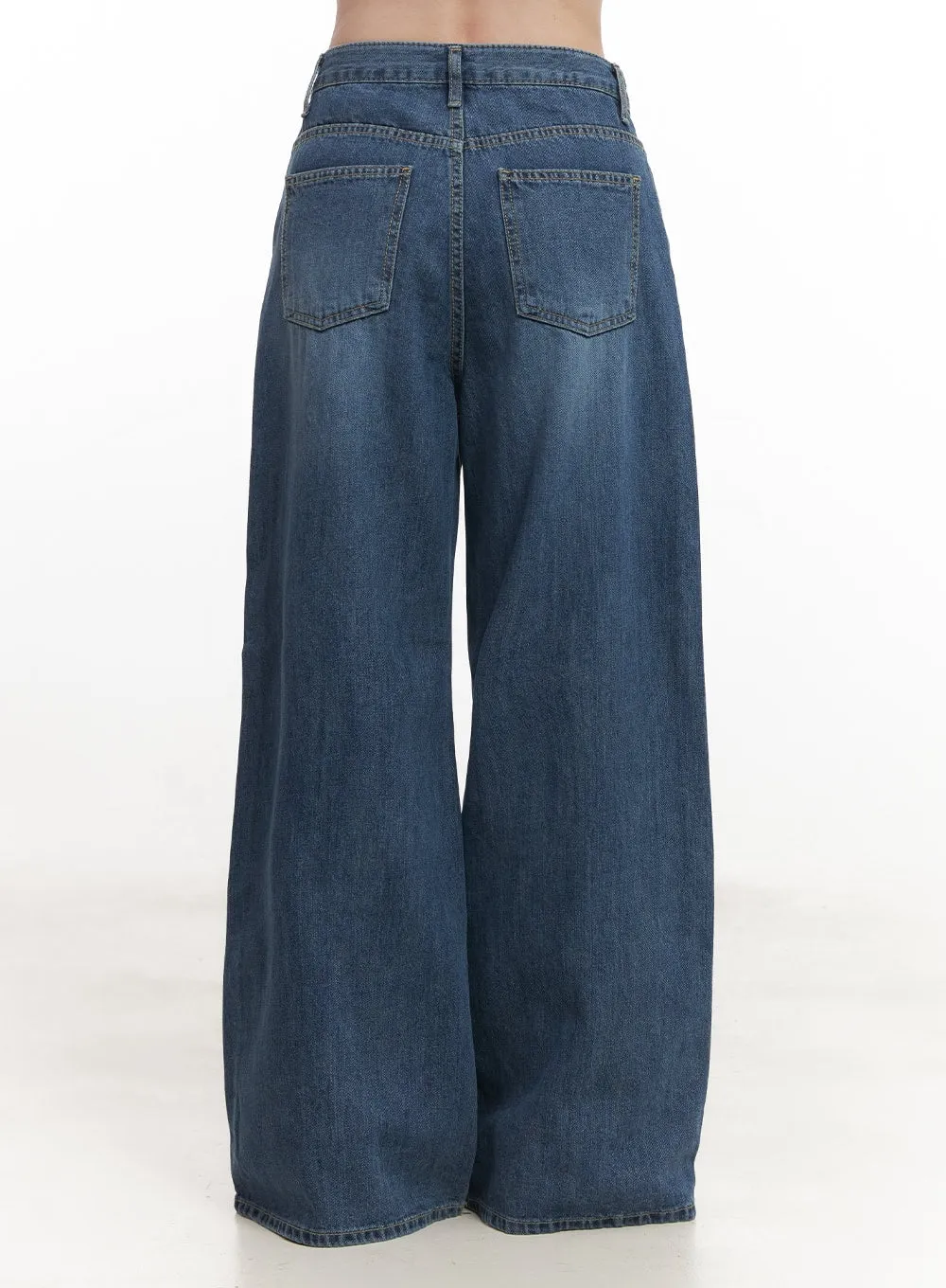 Daya Wide-Leg Bootcut Jeans CA501