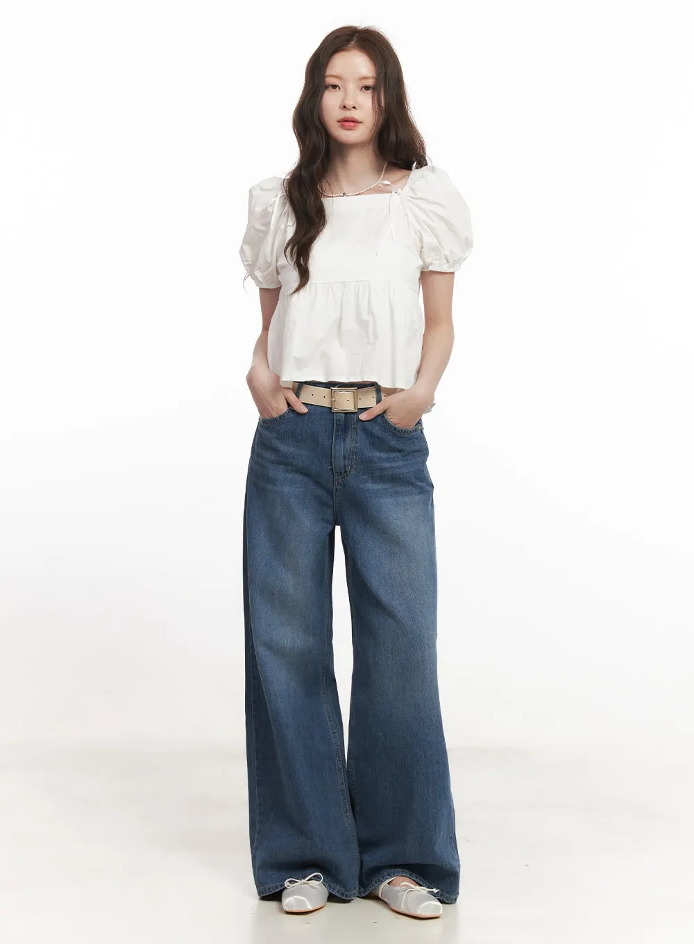 Daya Wide-Leg Bootcut Jeans CA501