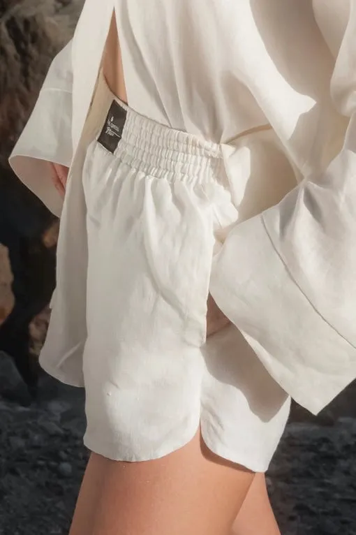 SLEEPING MUSE SHORTS